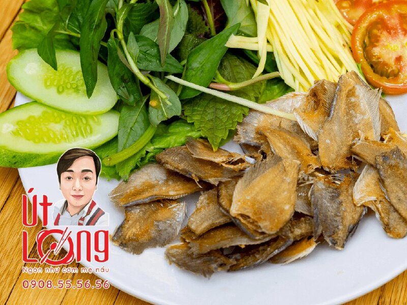 Review Ăn tối Cơm Niêu Út Long Sài Gòn Bình Dân niêu cơm 15k ngon như cơm nhà mẹ nấu